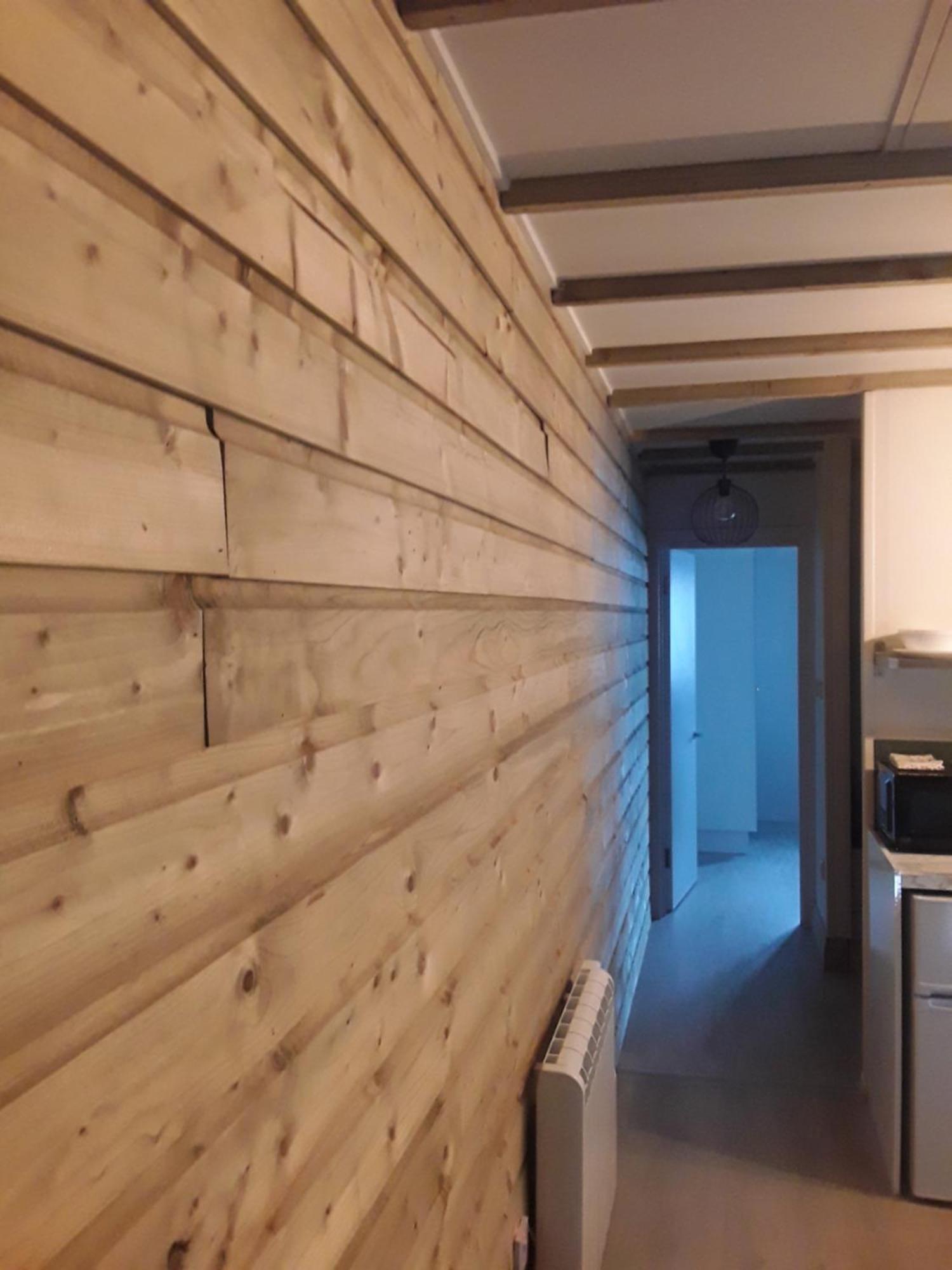 The Lodge Guesthouse Brittas Luaran gambar